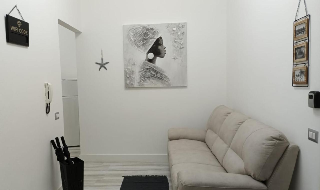 La Laguna Rooms Sant'Antioco Exterior photo